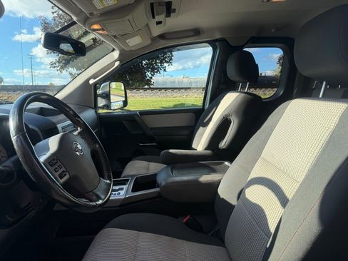 Used 2009 Nissan Titan PRO-4X w/ PRO-4X Max Utility Pkg image 8