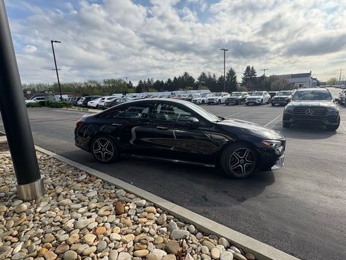 Used 2024 Mercedes-Benz CLA 250 4MATIC image 5