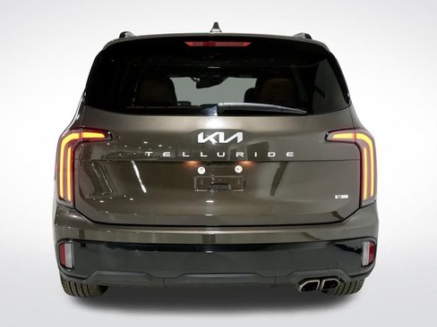 Used 2024 Kia Telluride EX X-Line image 9