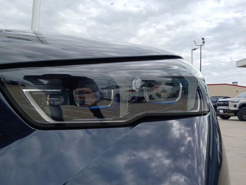 New 2026 BMW 530i image 4