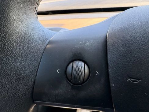 Used 2019 Tesla Model 3 Performance AWD/4WD image 18