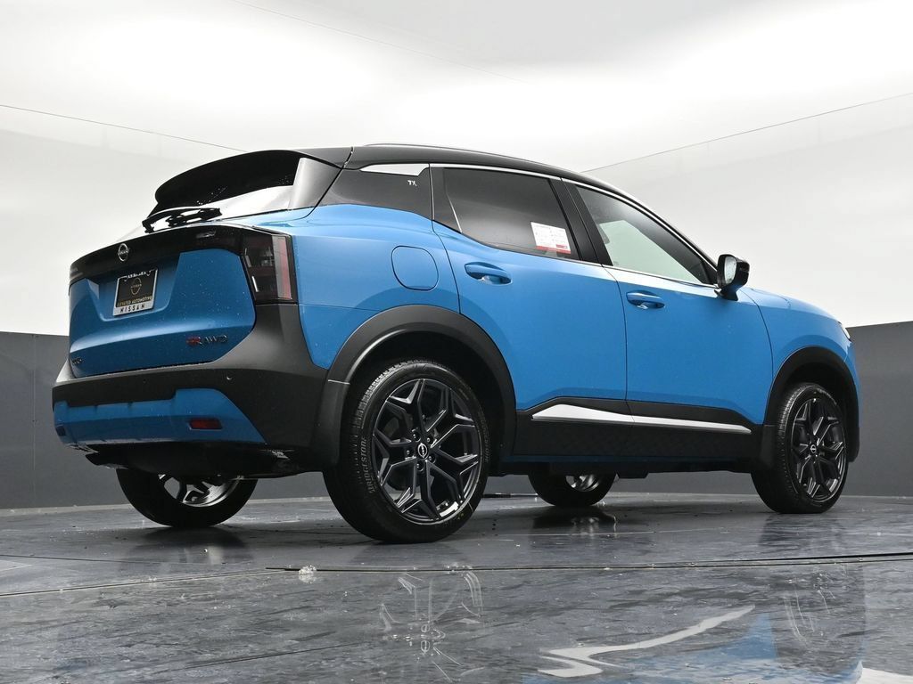 New 2026 Nissan Kicks SR AWD/4WD image 28