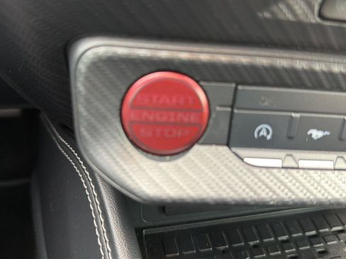 Used 2024 Ford Mustang Premium image 20