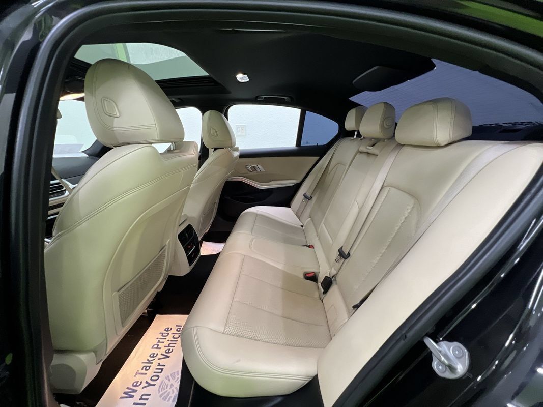 Used 2022 BMW 330i Sedan w/ Driving Assistance Package RWD image 26