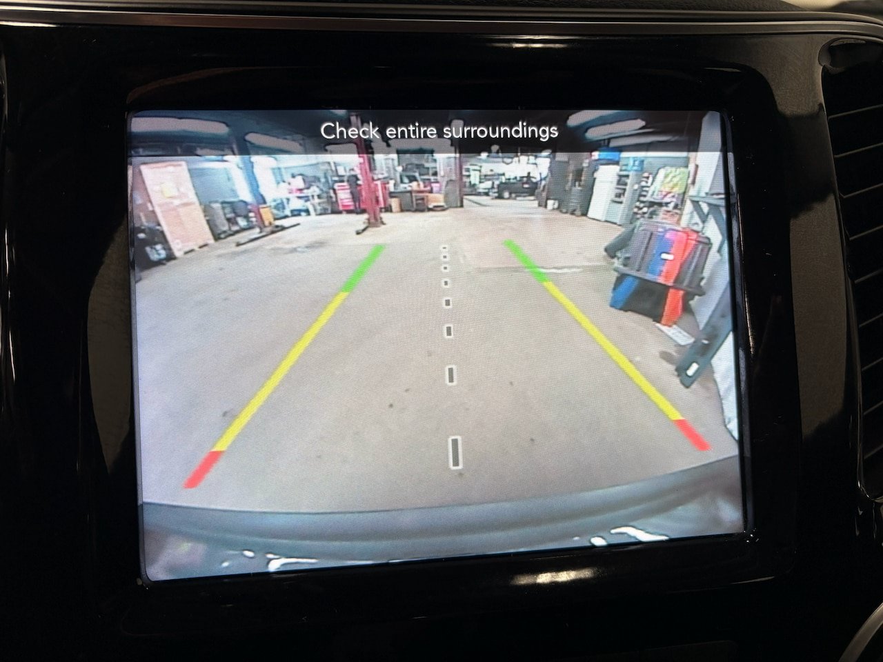 Used 2021 Jeep Cherokee Limited AWD/4WD image 23