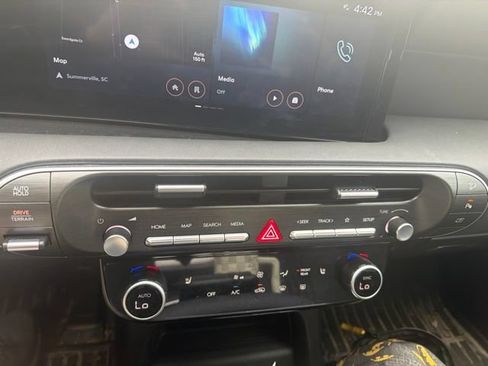 Used 2026 Hyundai Palisade SEL AWD/4WD image 18