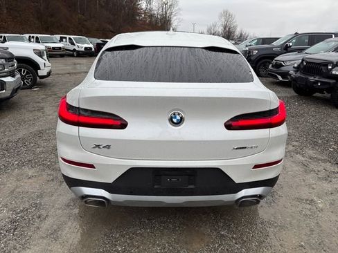 Used 2024 BMW X4 xDrive30i w/ Premium Package image 4