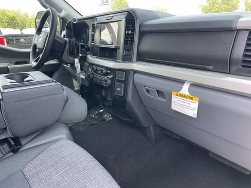 New 2026 Ford F250 4x4 Crew Cab Super Duty image 32