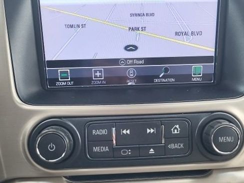 Used 2018 GMC Yukon XL Denali image 10