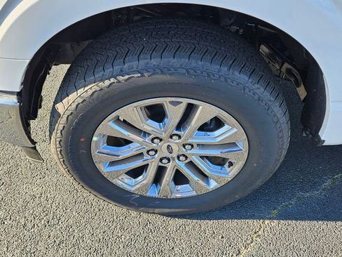 New 2025 Ford F150 Lariat w/ Equipment Group 502A High image 10