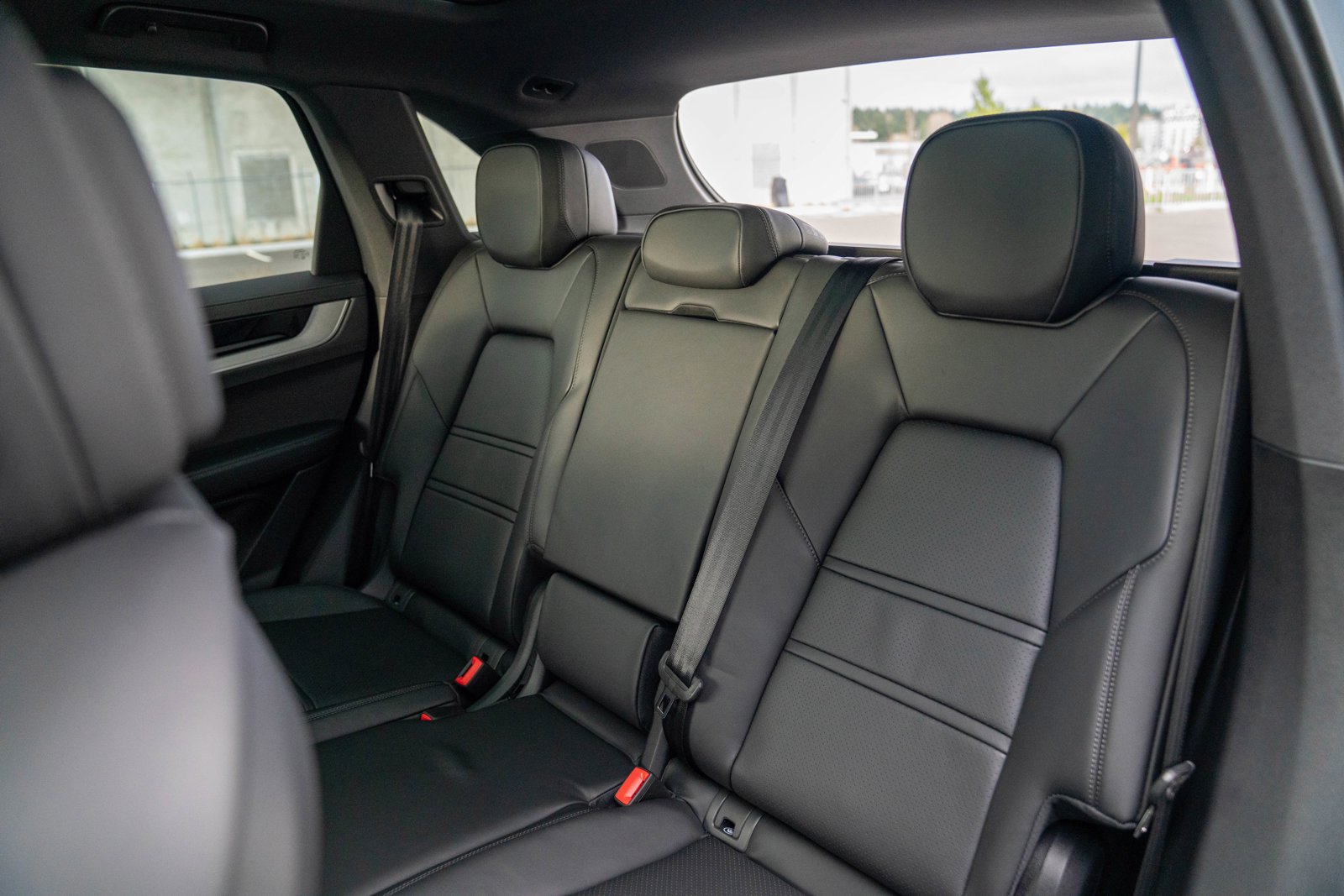 Certified 2026 Porsche Cayenne AWD/4WD image 22