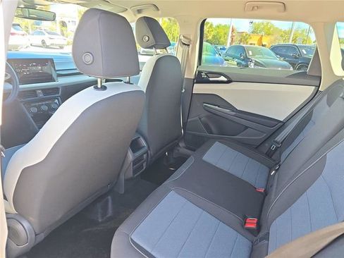 New 2026 Volkswagen Taos S image 9