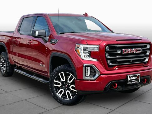 Used 2021 GMC Sierra 1500 AT4 w/ AT4 Value Package AWD/4WD image 3