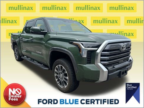 Used 2023 Toyota Tundra Limited w/ Power Package AWD/4WD image 1