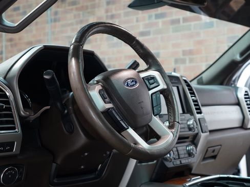 Used 2017 Ford F250 King Ranch w/ King Ranch Ultimate Package image 38