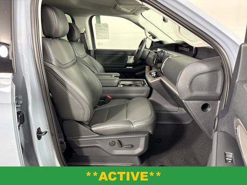 New 2026 Ford Expedition Max Active RWD image 5