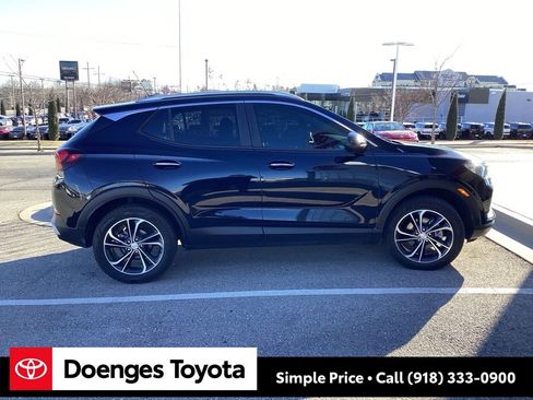 Used 2020 Buick Encore GX Select image 9