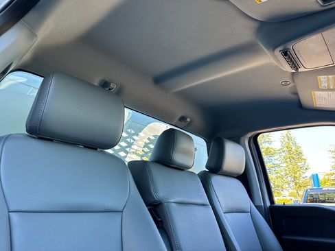 New 2025 Ford F550 4x4 Regular Cab Super Duty image 15