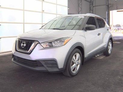 Used 2019 Nissan Kicks S