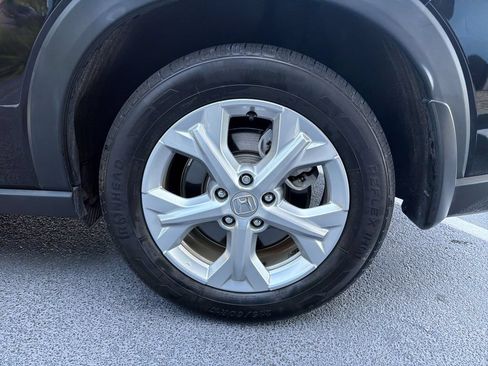Certified 2023 Honda HR-V LX image 28