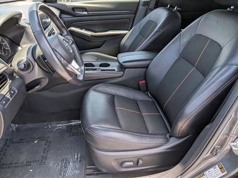 Used 2022 Nissan Altima 2.5 SR FWD image 15
