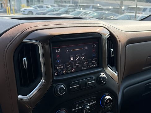 Used 2021 Chevrolet Silverado 2500 High Country w/ Z71 Off-Road Package AWD/4WD image 29
