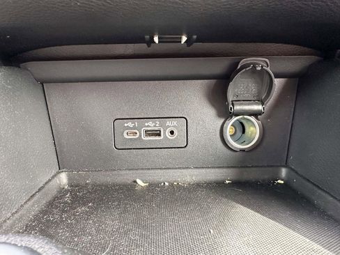 Used 2023 Nissan Sentra SR w/ SR Premium Package FWD image 26