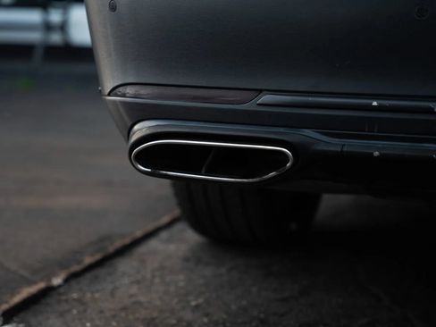 Used 2016 Mercedes-Benz Maybach S 600 image 25