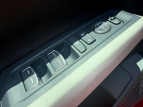 New 2026 Honda Accord EX-L image 18