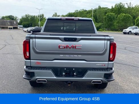 Used 2023 GMC Sierra 1500 AT4 w/ AT4 Preferred Package AWD/4WD image 4