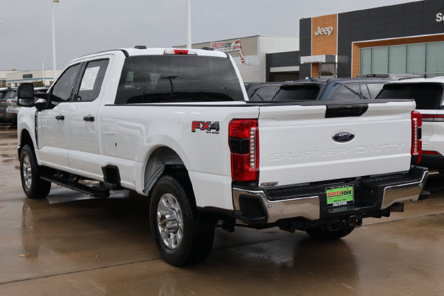 Used 2024 Ford F250 XLT w/ 360-Degree Camera Package AWD/4WD image 4