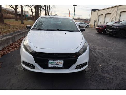 Used 2014 Dodge Dart SXT w/ Sun/Sound Group image 3