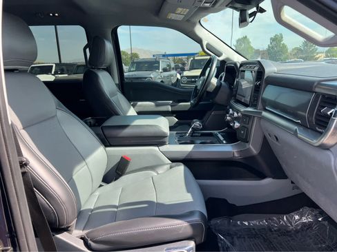 Certified 2021 Ford F150 Lariat w/ Trailer Tow Package AWD/4WD image 17