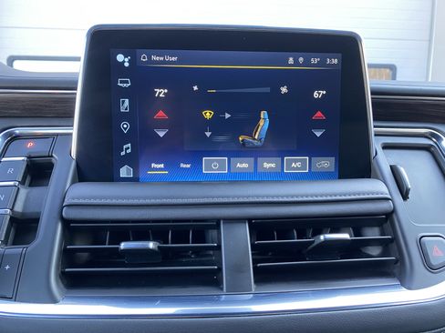 Used 2024 Chevrolet Tahoe LT image 27