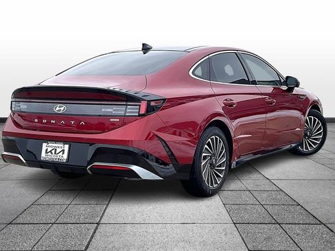 Used 2025 Hyundai Sonata Limited image 13
