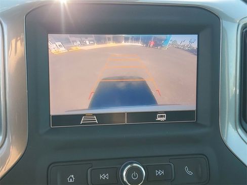 Certified 2024 Chevrolet Silverado 1500 Custom image 15