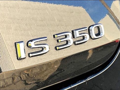 Used 2023 Lexus IS 350 F Sport image 9