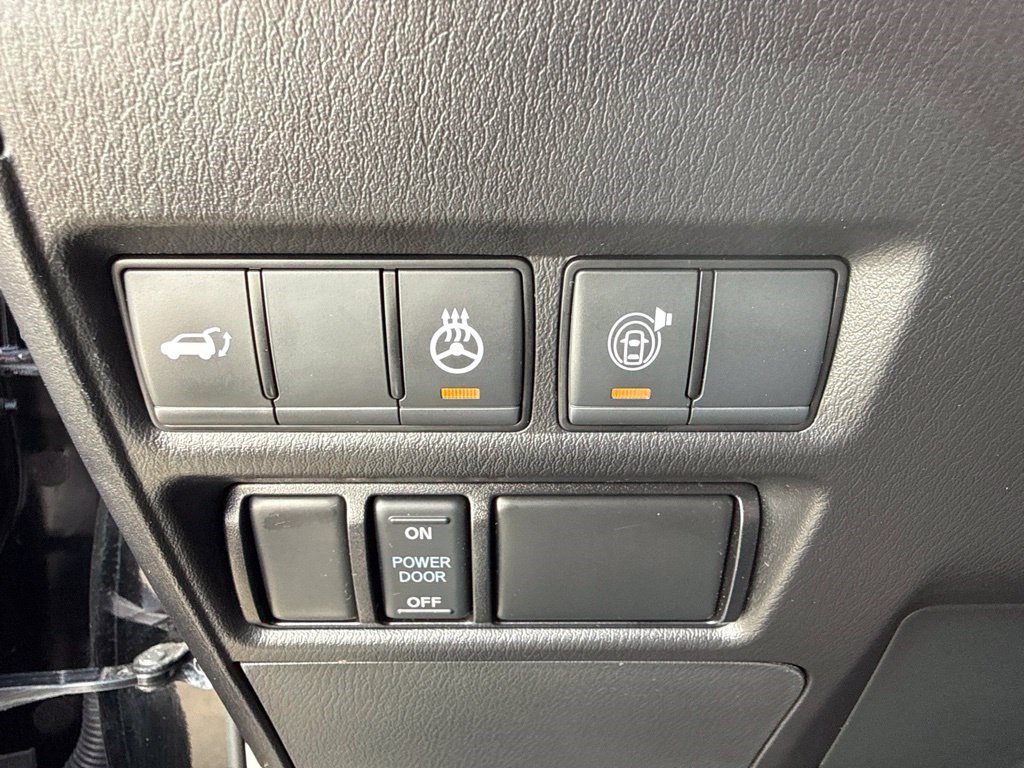 Used 2023 Nissan Armada Platinum w/ Captain's Chairs Package AWD/4WD image 16