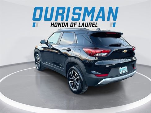 Used 2025 Chevrolet TrailBlazer LT image 6