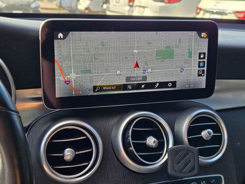 Used 2020 Mercedes-Benz GLC 300 4MATIC w/ AMG Line image 34