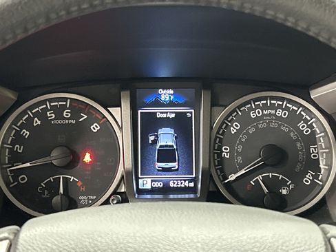 Used 2022 Toyota Tacoma SR5 w/ Technology Package RWD image 21