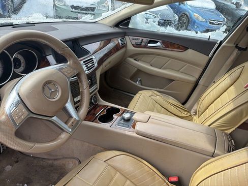 Used 2014 Mercedes-Benz CLS 550 4MATIC image 19