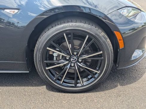 Used 2025 MAZDA MX-5 Miata RF Grand Touring RWD image 8