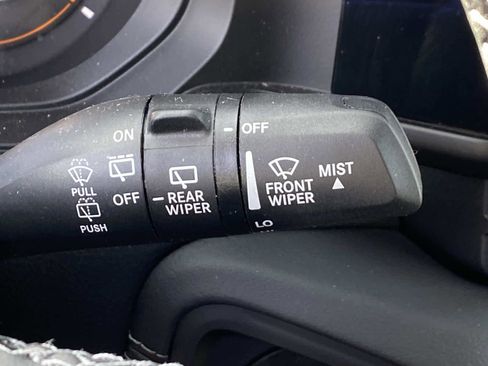 Certified 2025 Jeep Wrangler Unlimited Rubicon image 23