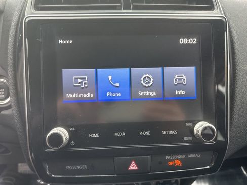 Used 2024 Mitsubishi Outlander Sport SE image 5