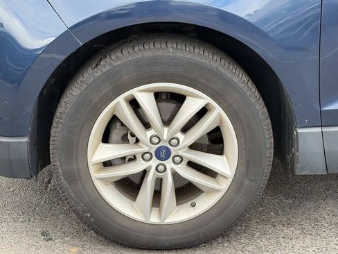 Used 2017 Ford Edge SEL w/ Equipment Group 201A FWD image 11