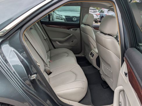 Used 2011 Cadillac CTS Luxury RWD image 19