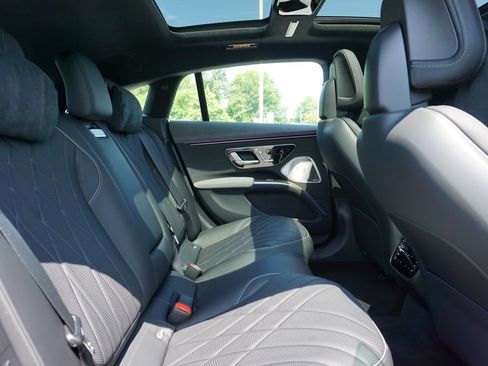 Certified 2023 Mercedes-Benz EQS 580 4MATIC Sedan image 53