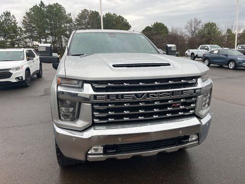 Used 2020 Chevrolet Silverado 2500 LTZ w/ LTZ Premium Package image 2