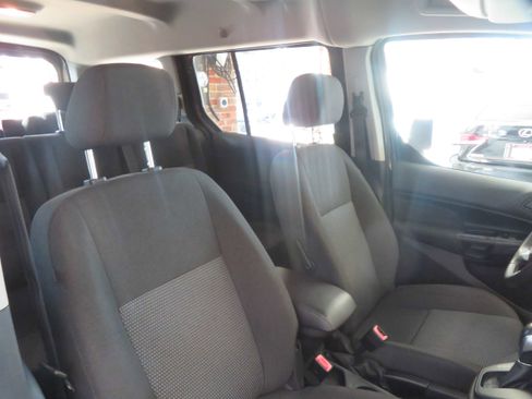 Used 2016 Ford Transit Connect XL image 26